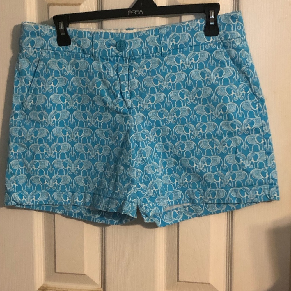 Crown & Ivy Blue Elephant Print Shorts SIZE 6.